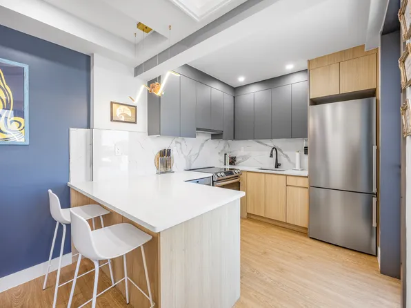 14-54 31st Avenue image 6 of 14