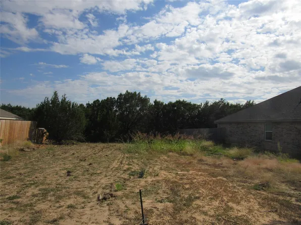 2603 Creek Dr, Granbury, TX 76048