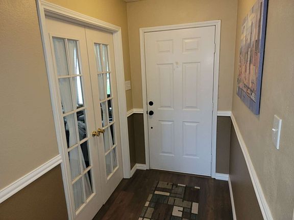 5th image of 1403 Glenwick Dr