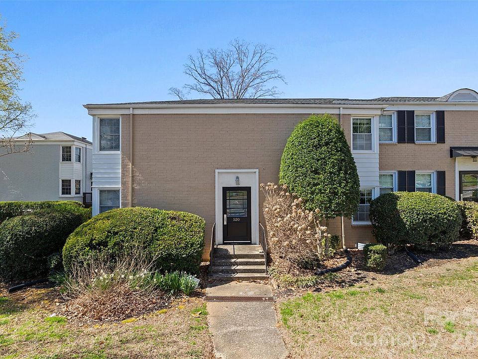 1st image of 520 Wakefield Dr APT B