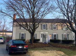 5468 Hammersmith Dr, West Bloomfield, MI