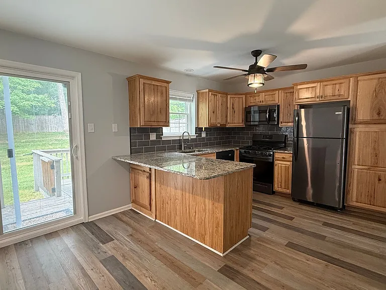 47 Eusden Dr — Photo 8