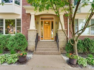 448 3rd St, Excelsior, MN 55331