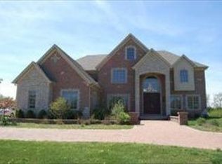 4N430 Anthony Ct, Wayne, IL 60184