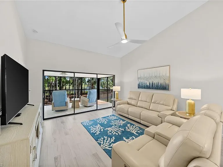 1808 Kings Lake Blvd #203 — Photo 3