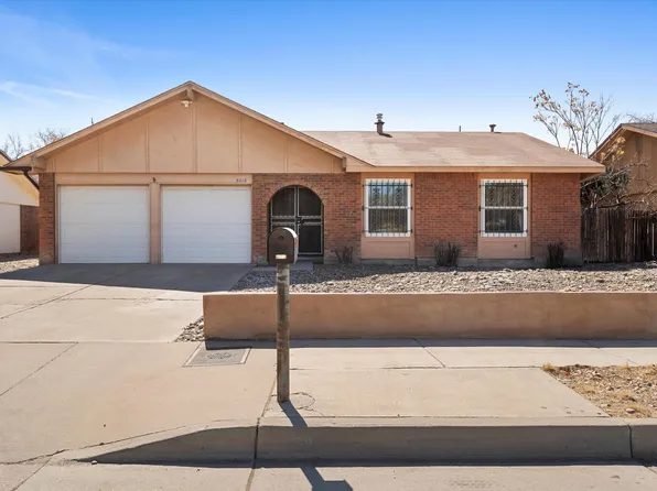 5218 College Heights Dr NW, Albuquerque, NM 87120