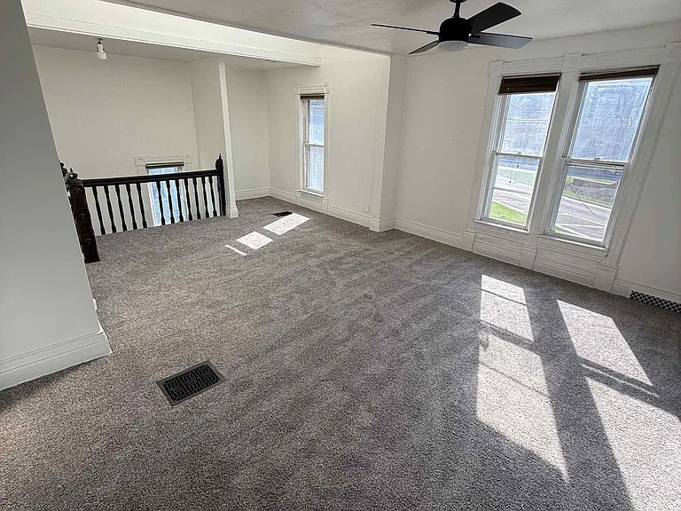 1021 Harlem Blvd #2 — Photo 14