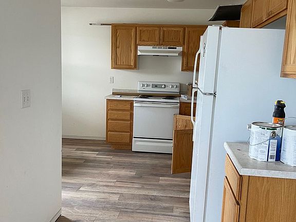2nd image of 803 Mantle Dr #D