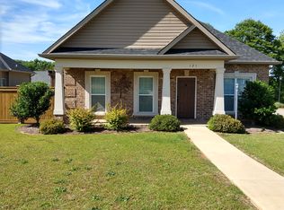 121 Collinstown Ave, Centerville, GA 31028