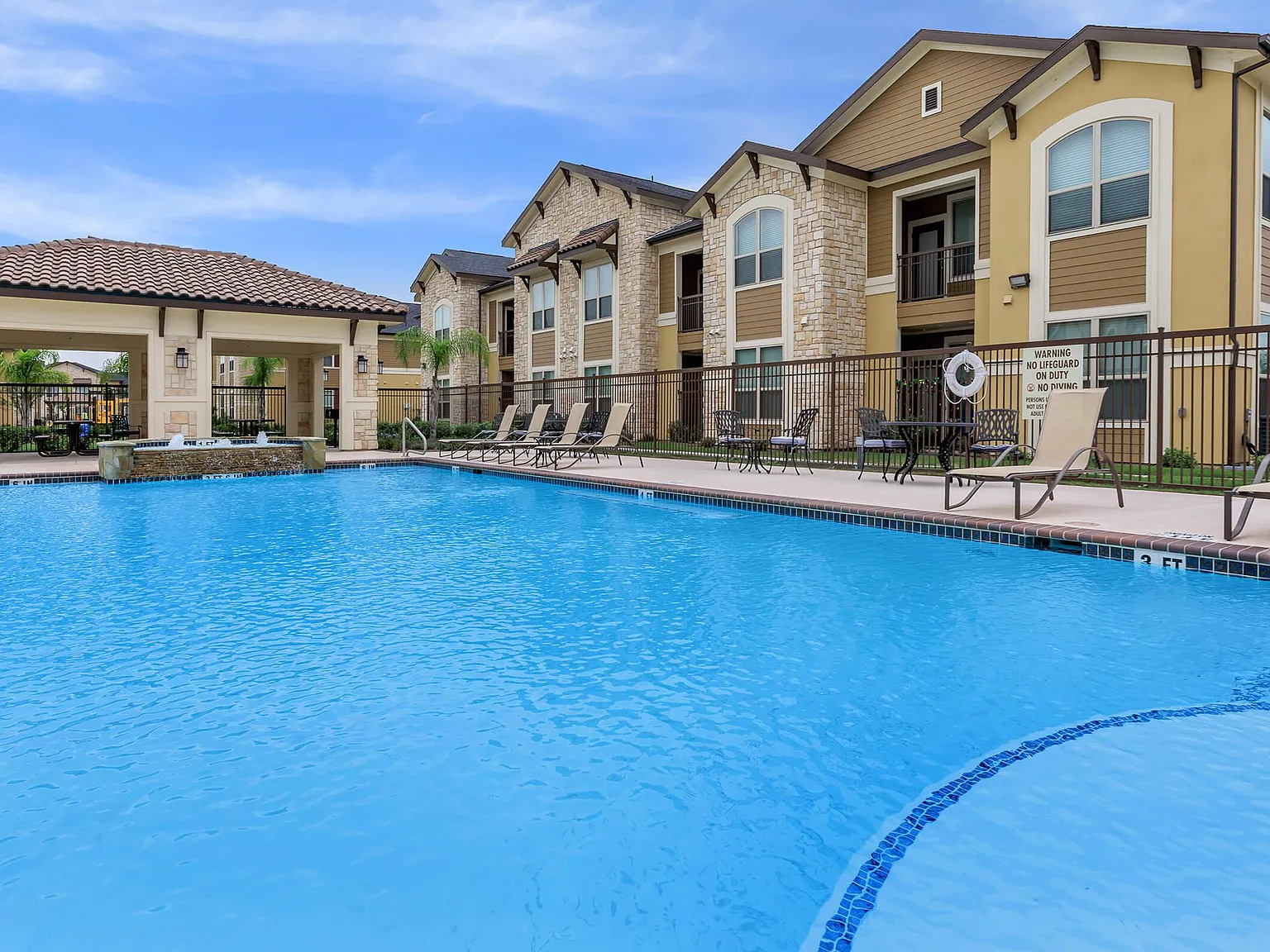 Villa Verde Estates — Photo 2