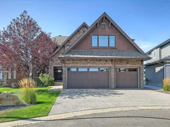 85 E Rockcliff Hts NW, Calgary, AB T3G 0C7