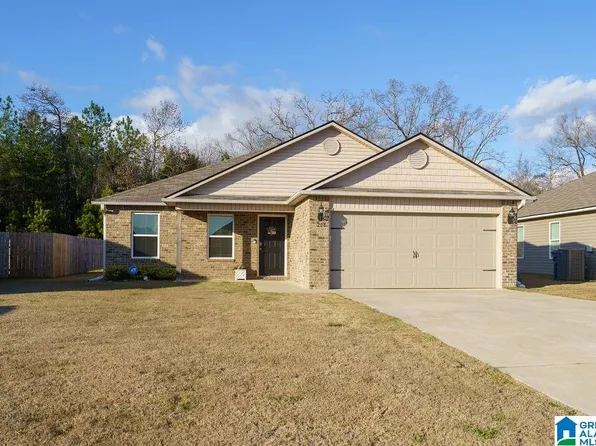 208 Hidden Trace Ct, Montevallo, AL 35115