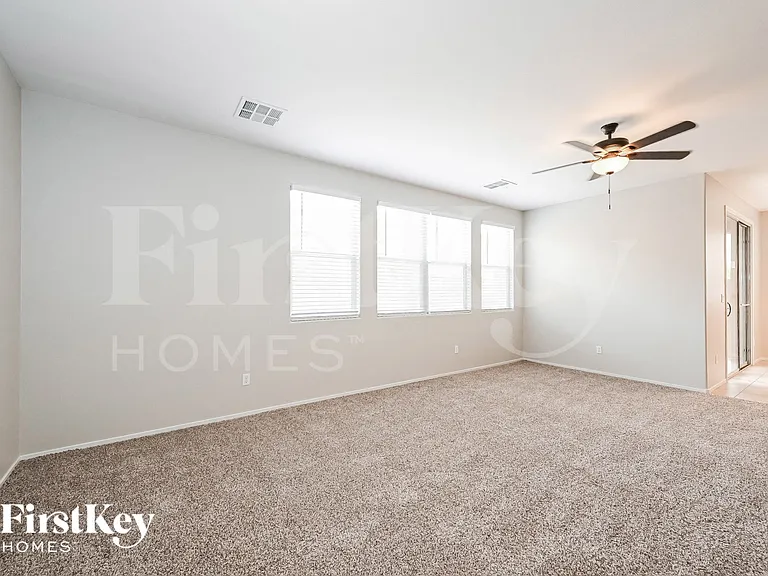 7278 Clear Range Ave — Photo 2