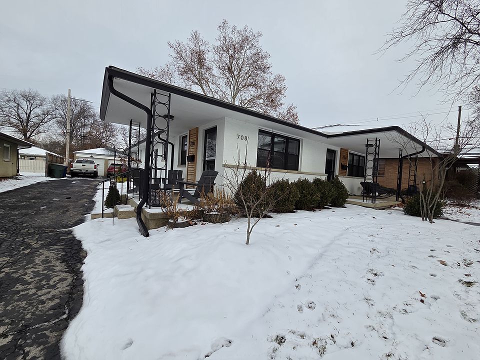 1st image of 708 Village Dr