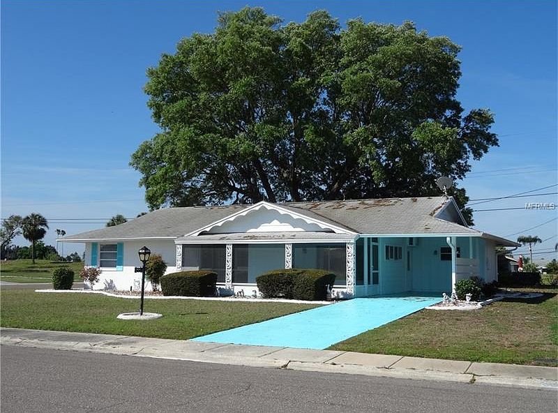 1st image of 1002 Desert Hills Dr