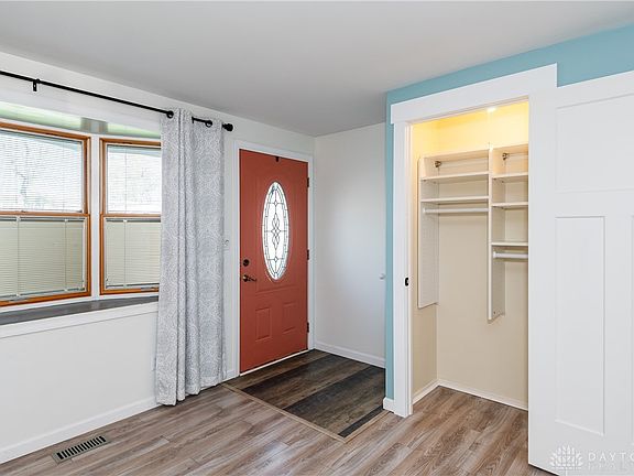 5th image of 205 Waterford Dr