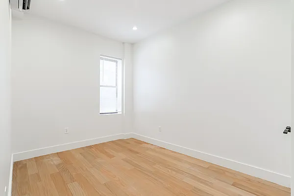 Rented by Yup Realty LLC | media 8