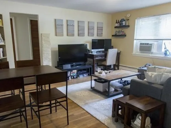 85 Chestnut St, Brookline, MA