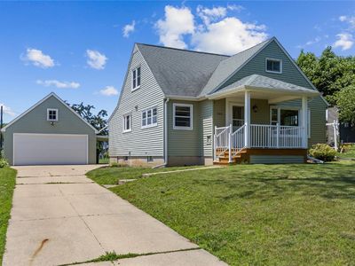 340 18th St NW, Cedar Rapids, IA, 52405