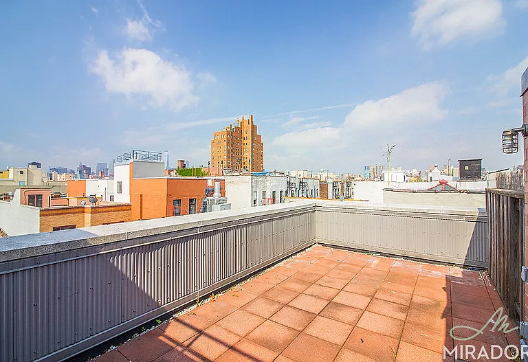 636 E 11th St #PHB — Photo 11