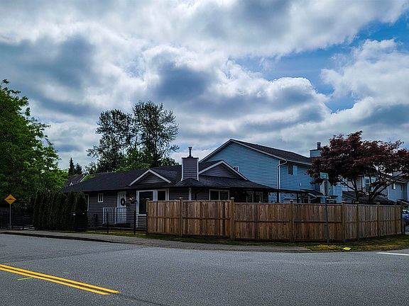 4th image of 2288 Willoughby Way