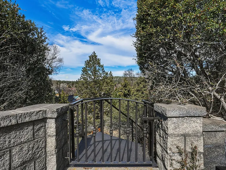 26 NW Shasta Pl — Photo 39