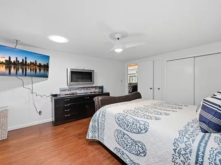 59 Beach Rd — Photo 7