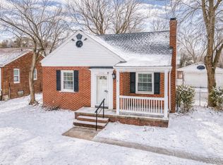 23560 Wellington Ave, Warren, MI