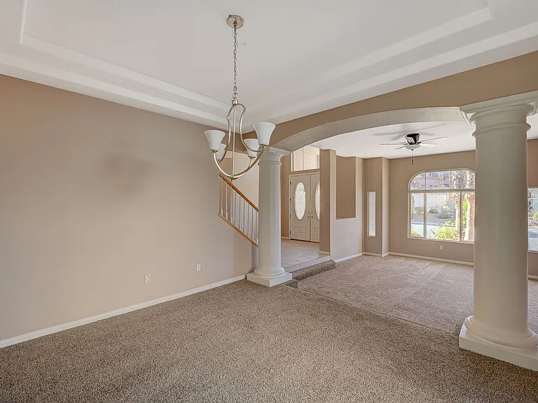 1934 Grey Eagle St — Photo 11