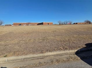 814 Prairie View Rd, Ardmore, OK 73401