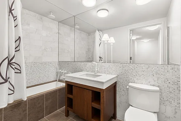 Rented by Compass | media 30