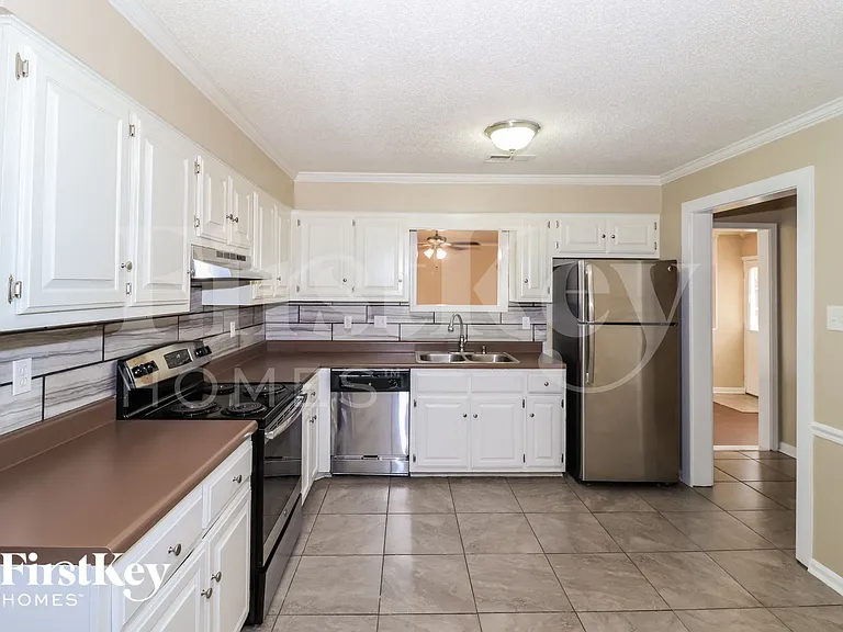970 Hawkview Dr — Photo 6