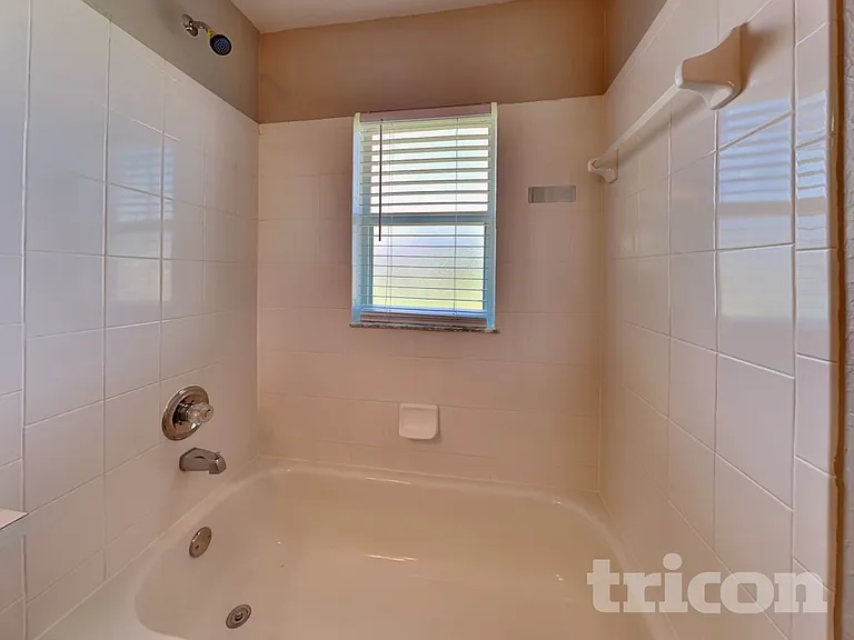 1387 Laurel Glen Dr — Photo 12