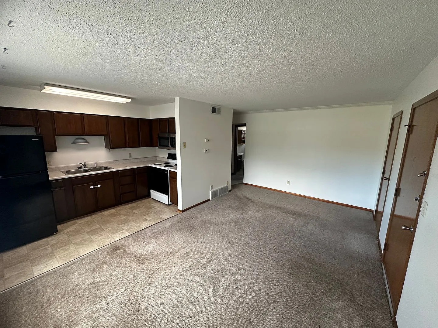The Uptowner — Photo 1