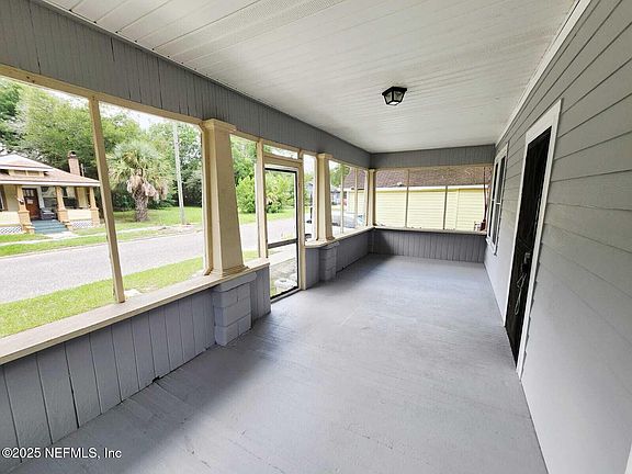 3rd image of 1470 E 13TH Street