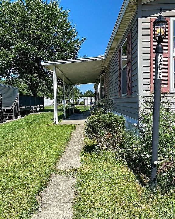 1st image of 205 Rosie Ave