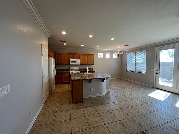 5th image of 7521 Port Orchard Ave