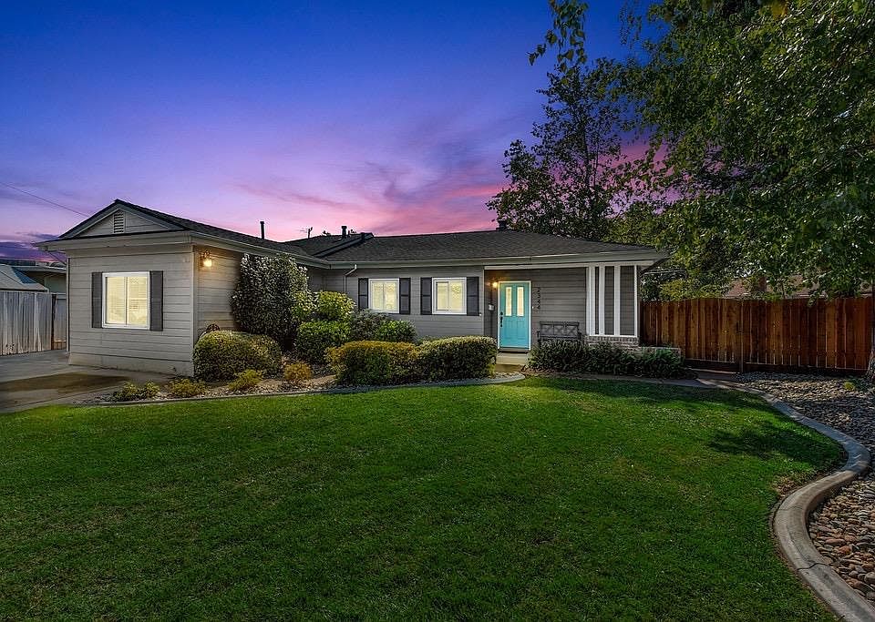 1st image of 2344 Cortez Ln