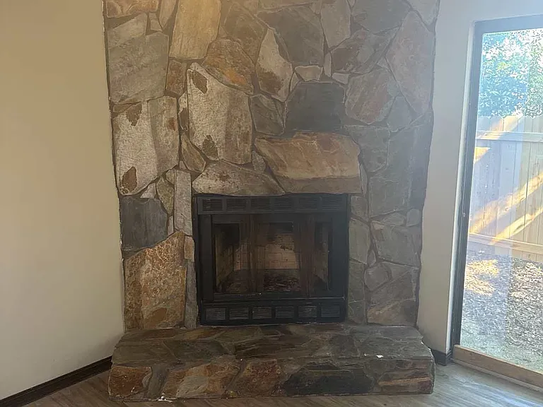 455 Stara Cir #C — Photo 2