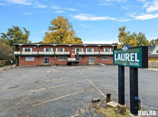 118 W Laurel St, Springfield, IL 62704