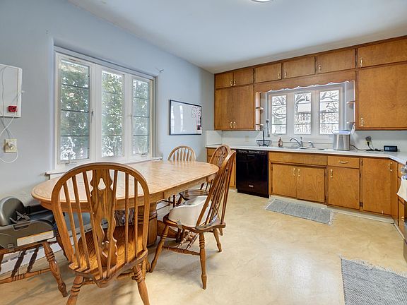 4th image of 1518 Laurel Ave