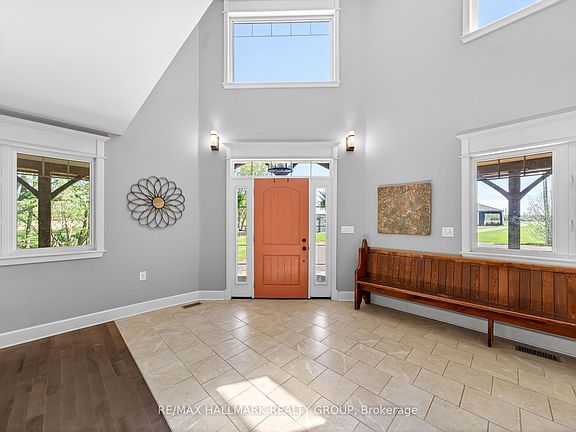 4th image of 6548 Carp Rd