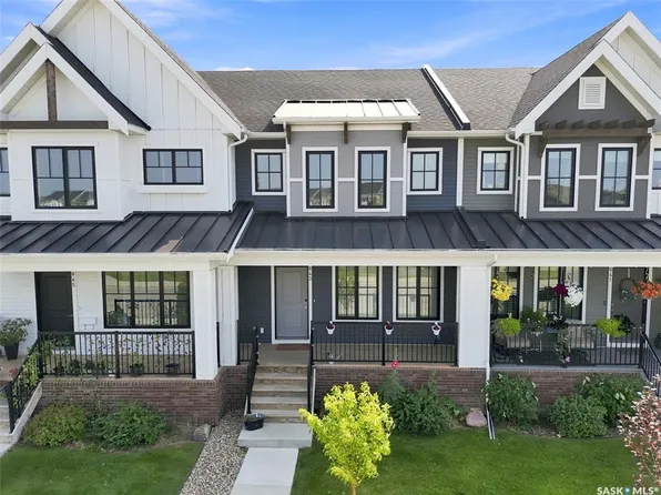 3043 Brighton COMMON, Saskatoon, SK S7V 0Z5
