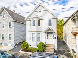 1533 Devine St, Schenectady, NY 12308