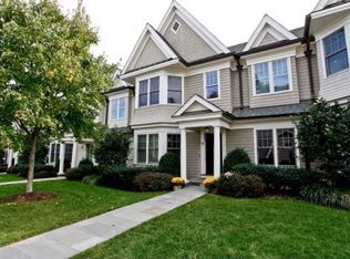 9 Cider Mill Cir, Armonk, NY 10504