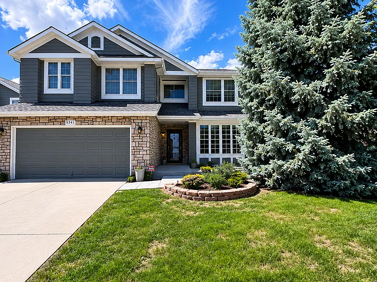 9341 Chambray Ln — Photo 1