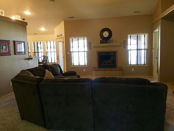 3rd image of 877 Darcy Jo Ln