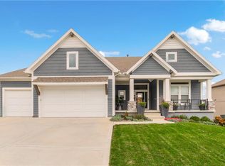 17052 Stearns St, Overland Park, KS 66221