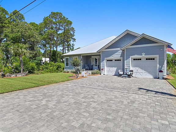 3rd image of 812 Allen Loop Dr