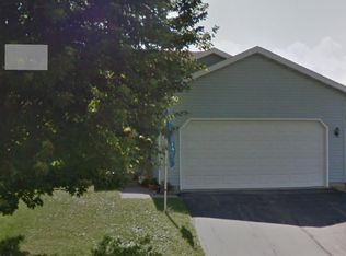 424 Santa Maria Dr, Arlington, WI 53911